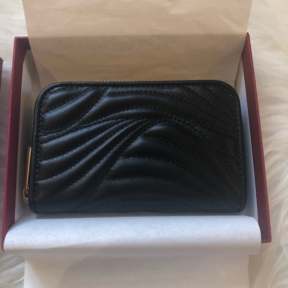 πSalvatore Ferragamo Blk Calf Leather Wallet BNIB - Picture 1 of 7